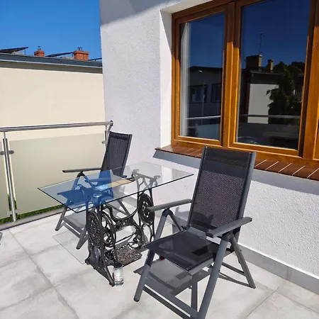 2 Pietro Apartment